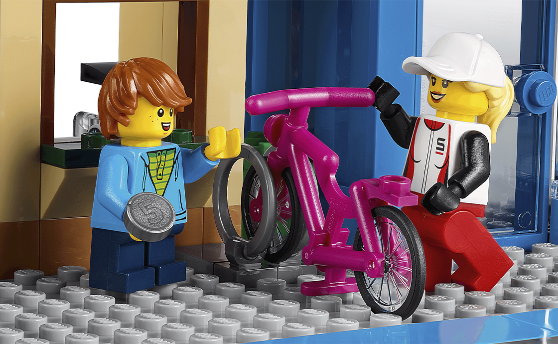 LEGO Minifigure Couple Lego Bike Bicycle Cyclist NEW 