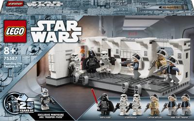 LEGO Star Wars Посадка на борт Тантів IV (75387)